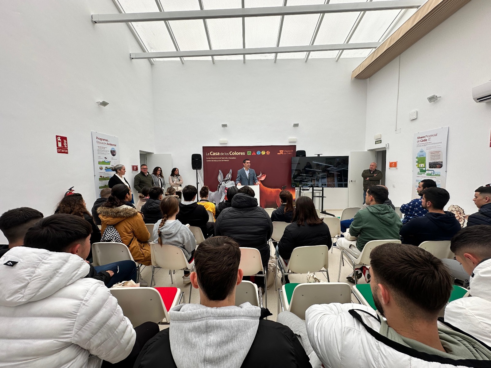  La Diputación promueve el relevo generacional en el sector agroganadero con una feria de empleo en el CEAG 