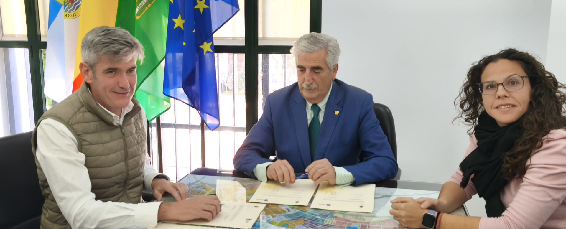 Diputación y Chipiona amplían su relación en gestión tributaria