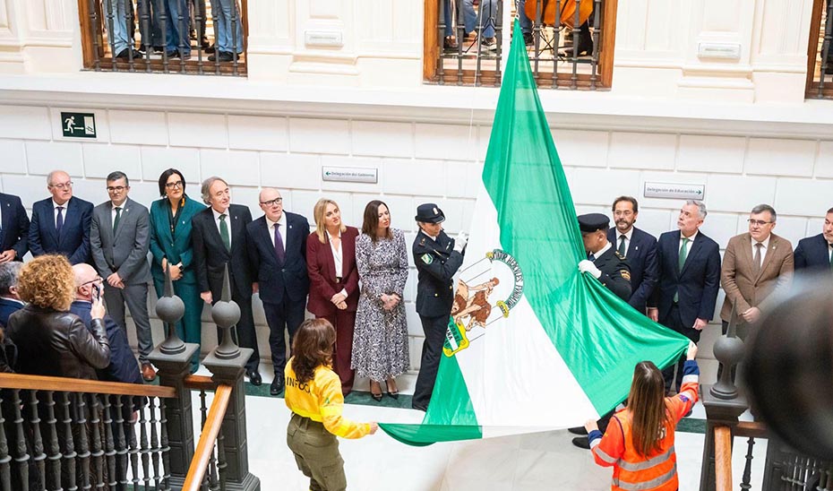 La Junta aboga en Granada por una Andalucía que avanza sin dejar a nadie atrás