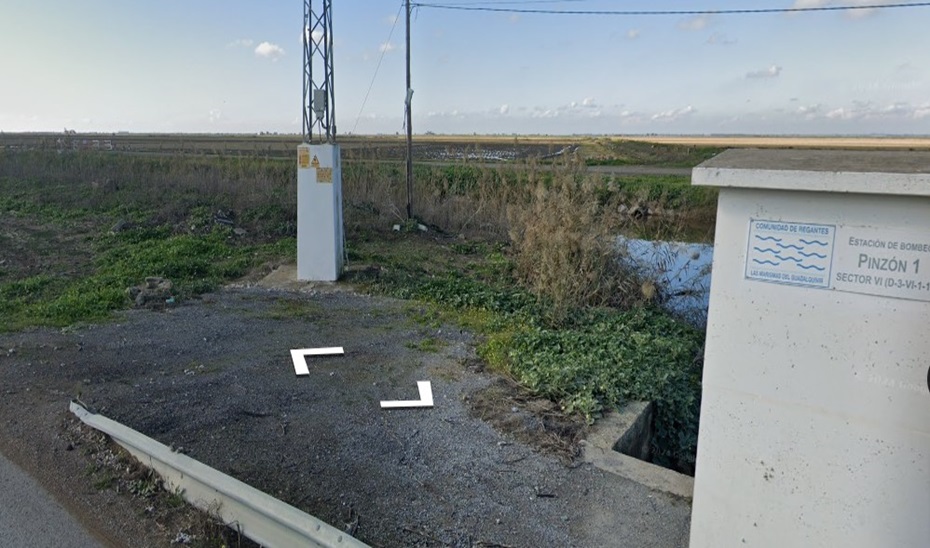 Muere tras caer con su coche a un canal en Los Palacios y Villafranca (Sevilla)