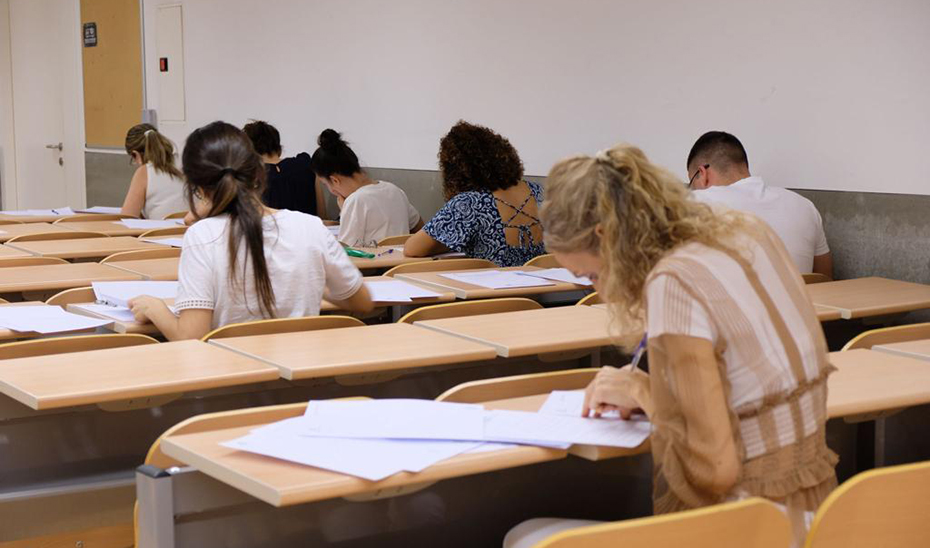 La Junta convocará 1.500 plazas del cuerpo de Catedráticos, la primera oferta en más de 20 años