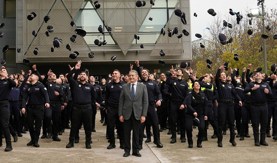 210 policías locales superan el Curso de Ingreso del IESPA y se incorporan a 56 municipios andaluces