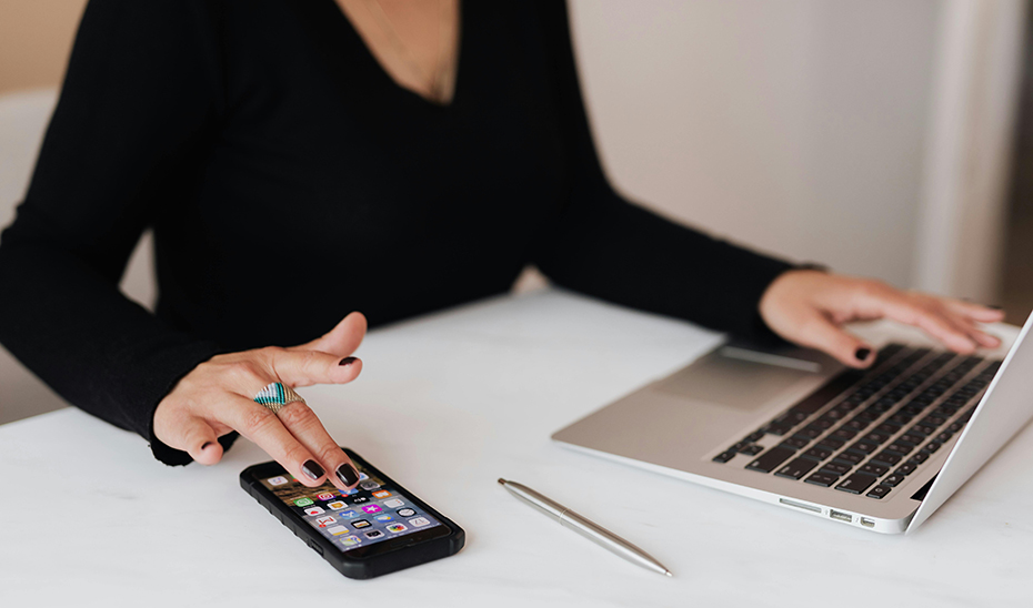 La Junta asesora a 14.300 emprendedores y facilita la creación de 13.000 empresas desde los CADE