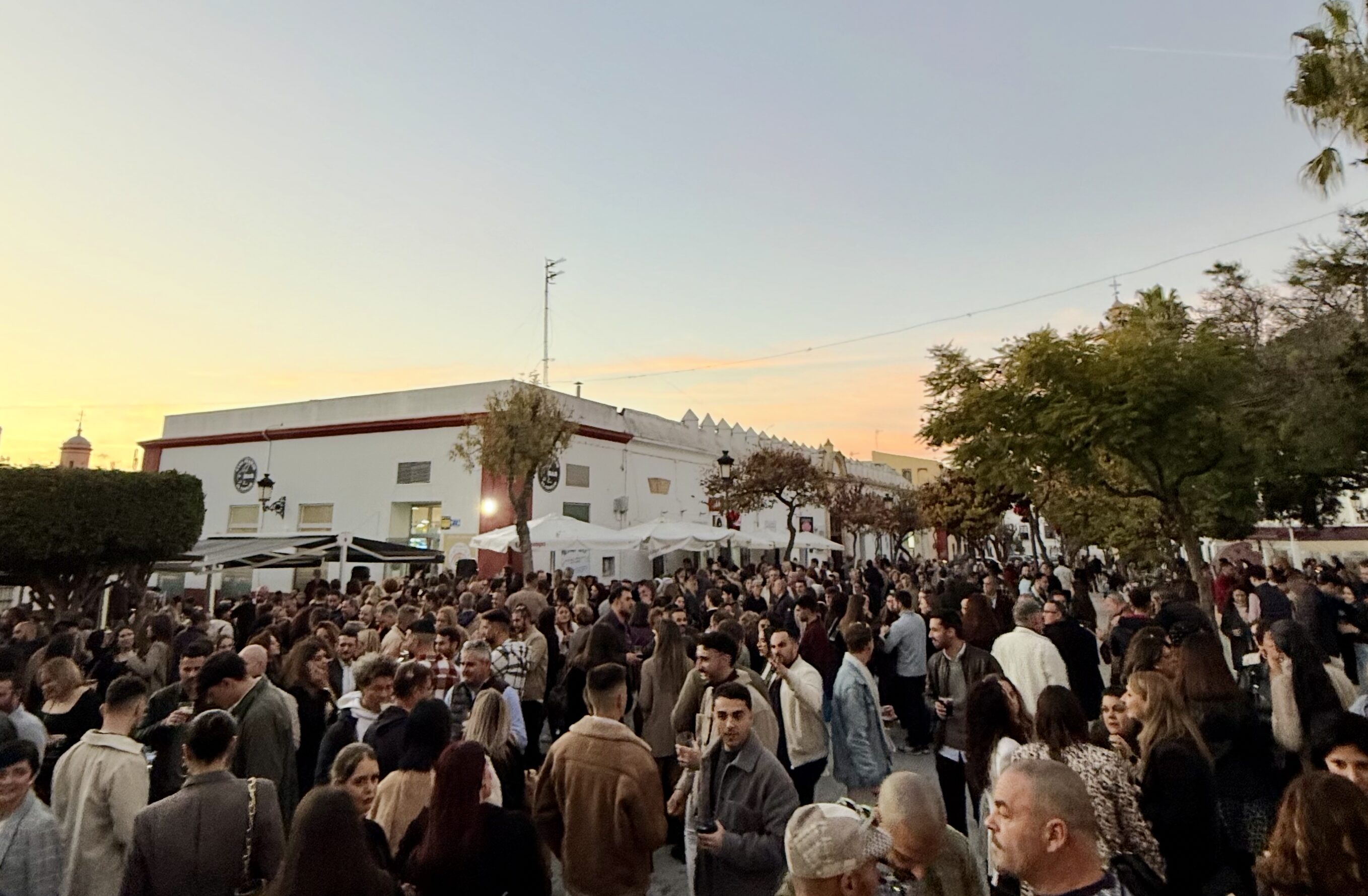 El Ayuntamiento permite ampliar una hora el horario de bares y dos el de locales con música en Navidad