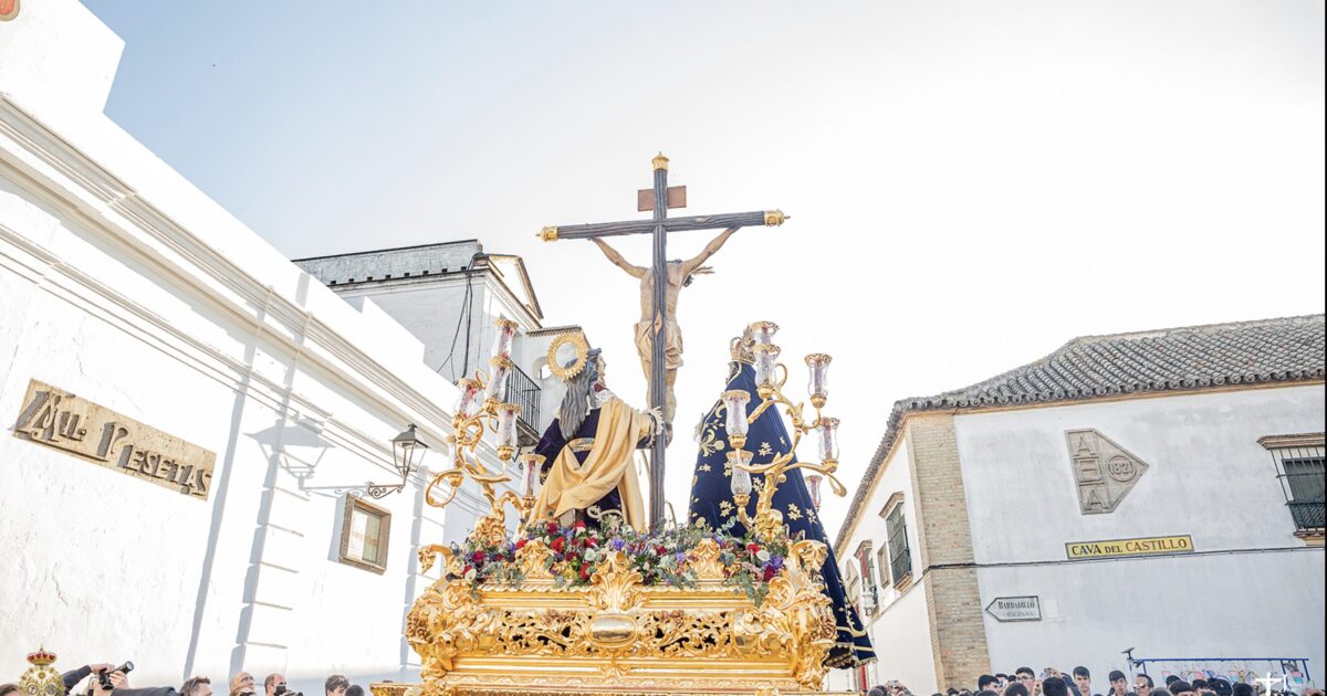 Los Estudiantes de Sanlúcar de Barrameda renuevan su equipo de capataces y confían el martillo a Paco Sánchez Camacho Los Estudiantes de Sanlúcar de Barrameda renuevan su equipo de capataces y confían el martillo a Paco Sánchez Camacho