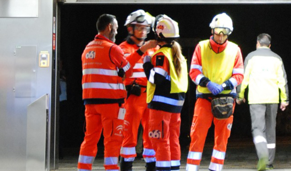 Cinco afectados por una posible inhalación de monóxido en una vivienda de La Línea