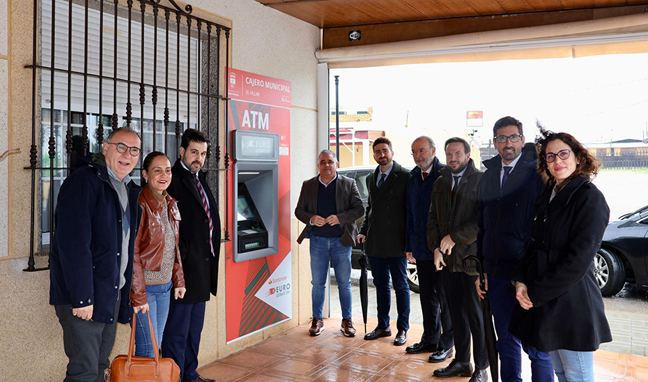 La Junta combate la exclusión financiera con la instalación de cuatro cajeros en pedanías de Córdoba