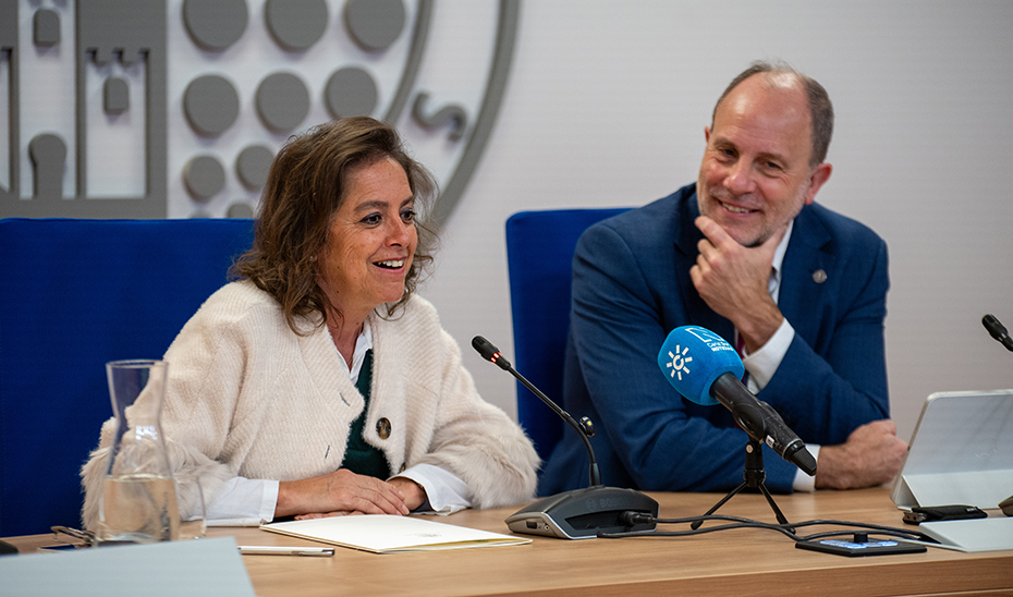 La Junta y la Universidad de Jaén impulsan la formación de profesionales en materia ambiental