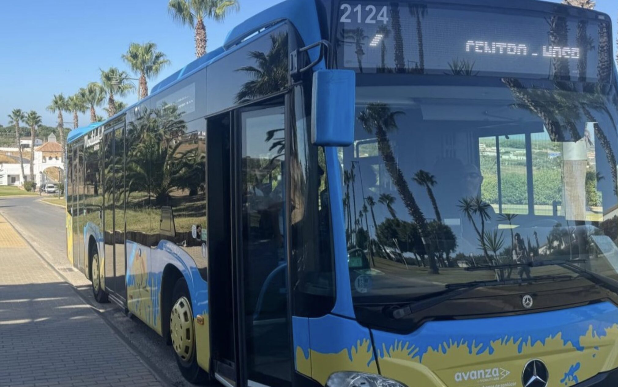 Sanlúcar mantiene gratis el autobús urbano para menores de 15 años durante 2026