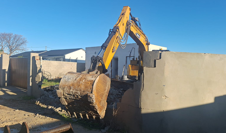 La Junta actúa ante las edificaciones ilegales con 1.590 precintos desde que entró en vigor la Lista