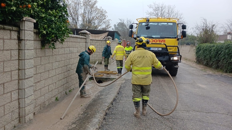 Más de 8.000 vecinos han podido ya volver a sus hogares y siguen desalojados 3.180