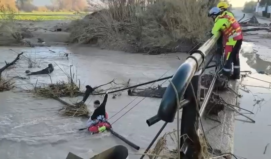 La jornada se cierra con más de un centenar de avisos por viento en la región