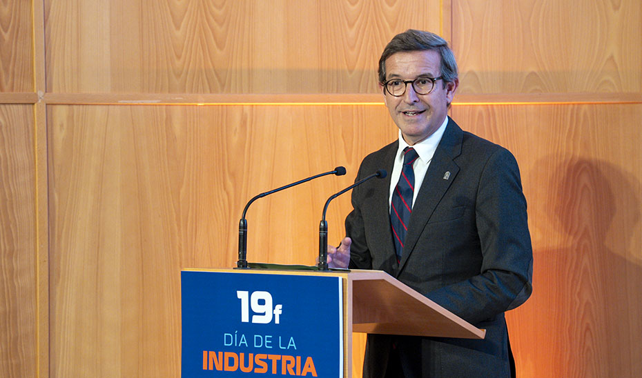 Jorge Paradela: «Con el Día de la Industria en Andalucía, reconocemos a este sector como motor de crecimiento y de empleo de calidad»
