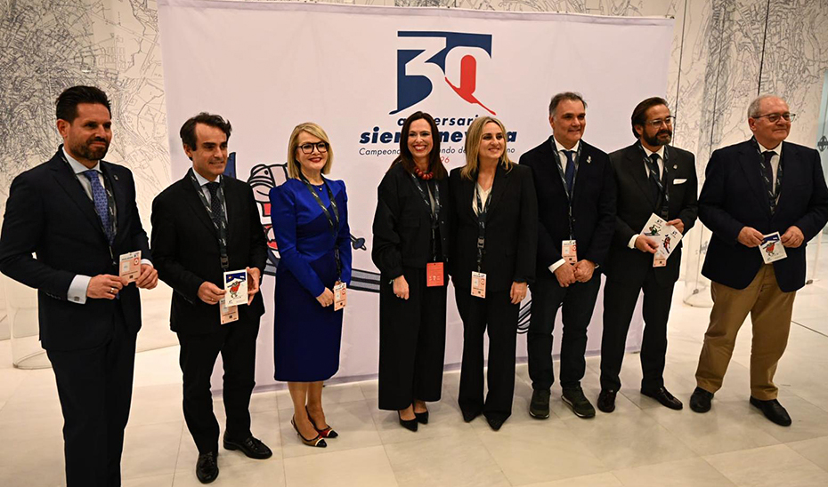 Sierra Nevada rememora con una muestra y una gala el 30 aniversario del Mundial que transformó la estación de esquí