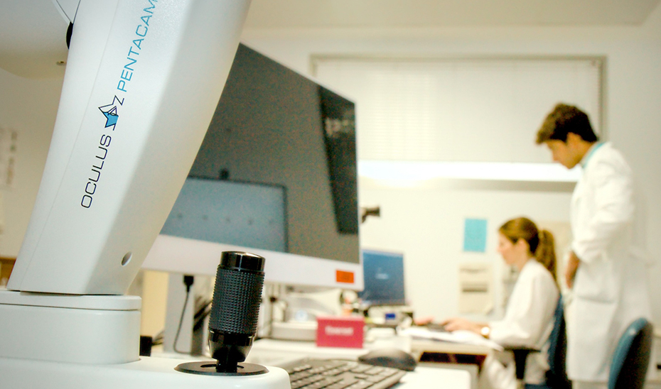 La sanidad pública andaluza muestra su potencial en medicina de precisión en el Foro Transfiere