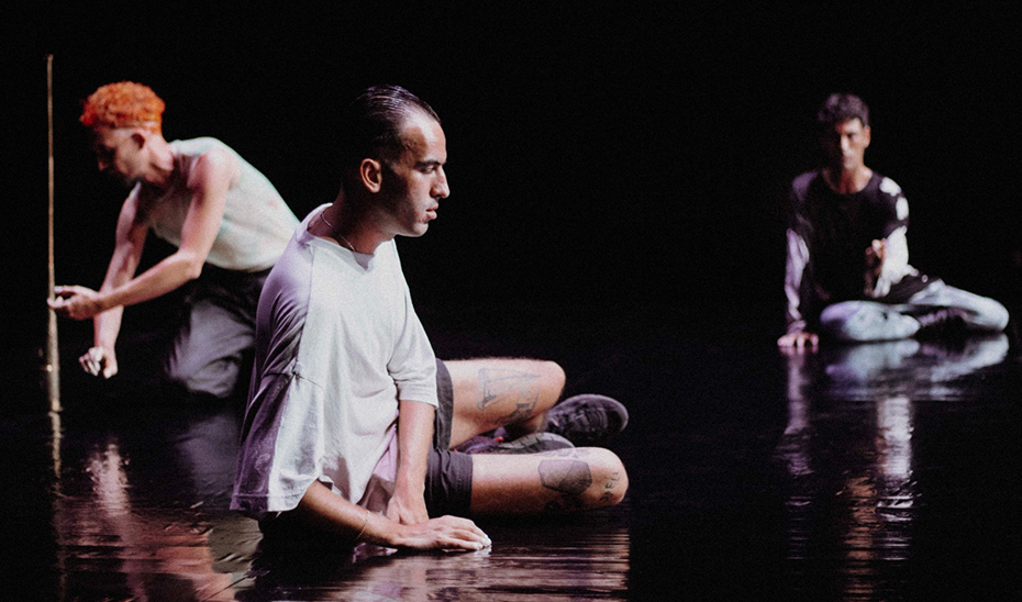 Movimiento y lenguaje se articulan en la propuesta escénica de ‘amanecer alto cielo’ en el C3A de Córdoba