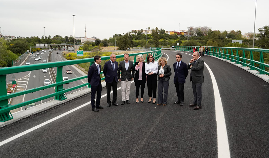 La Junta inaugura el primer carril BUS-VAO de entrada a Sevilla desde el Aljarafe