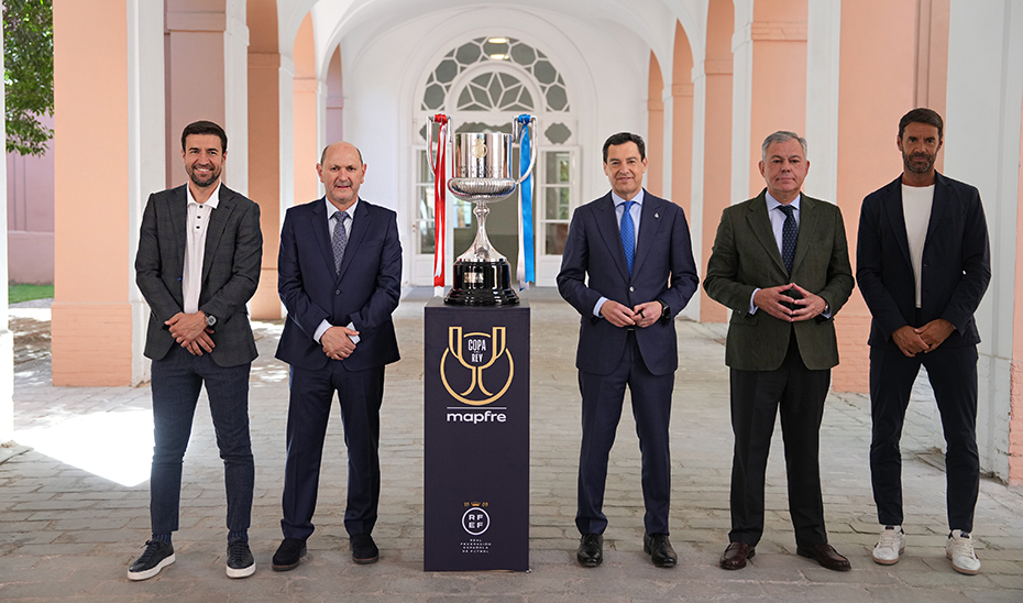 Moreno da la bienvenida a una nueva Copa del Rey: «Andalucía quiere ser ejemplo de juego limpio»