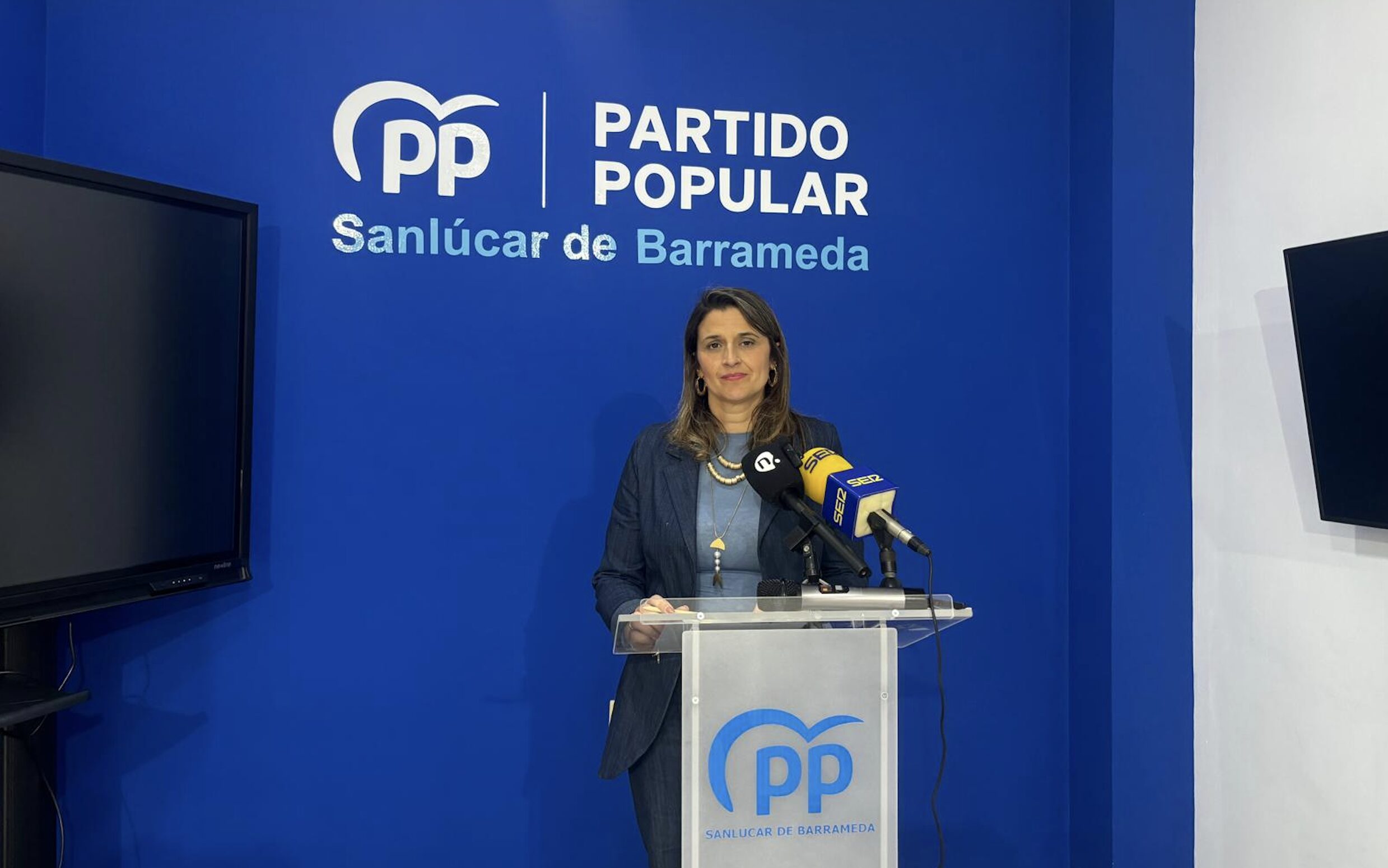 El PP acusa al gobierno local de dejar pasar ayudas de la Junta para programas de juventud en Sanlúcar