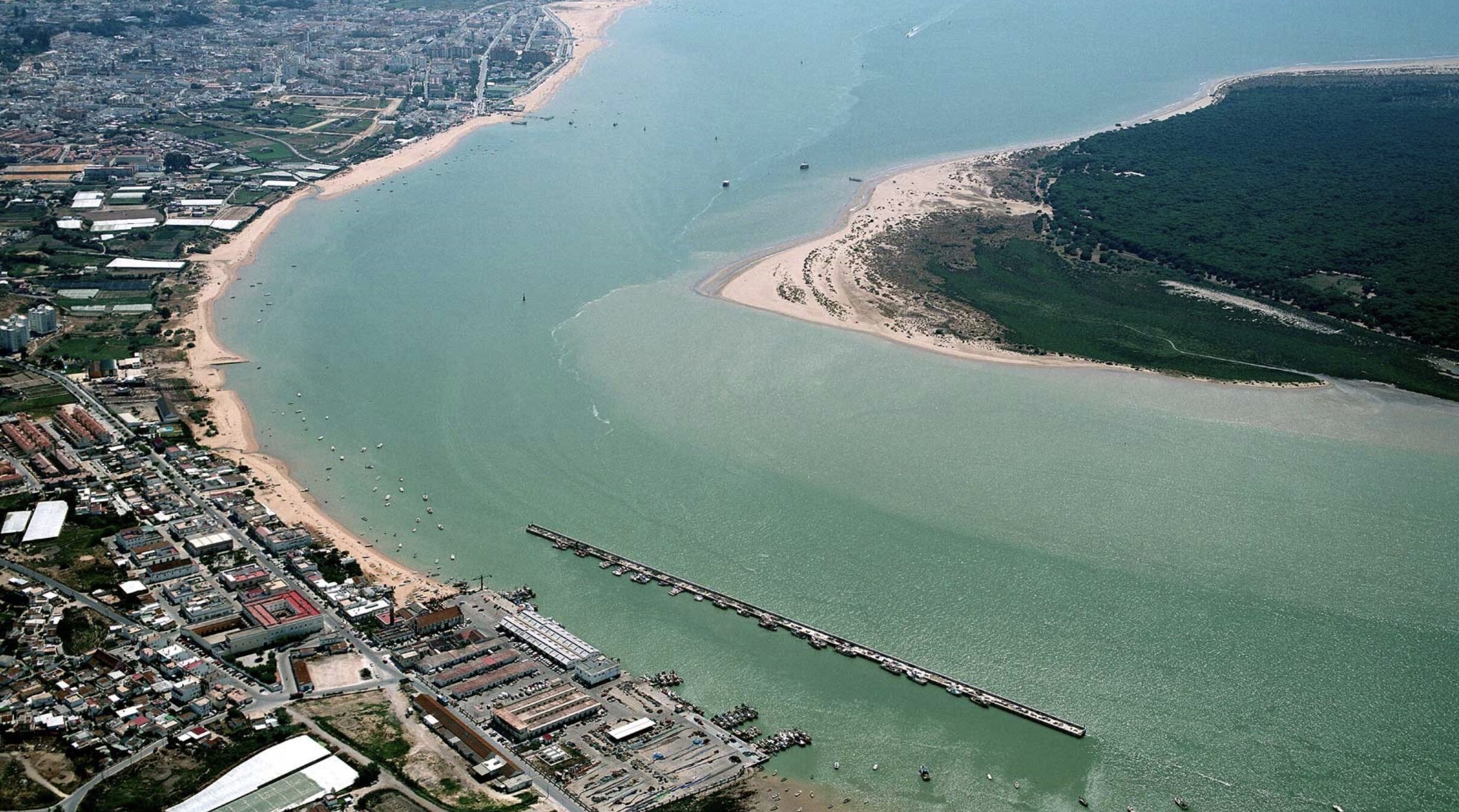 El sector pesquero reclama al Gobierno medidas urgentes ante el posible amarre de parte de la flota