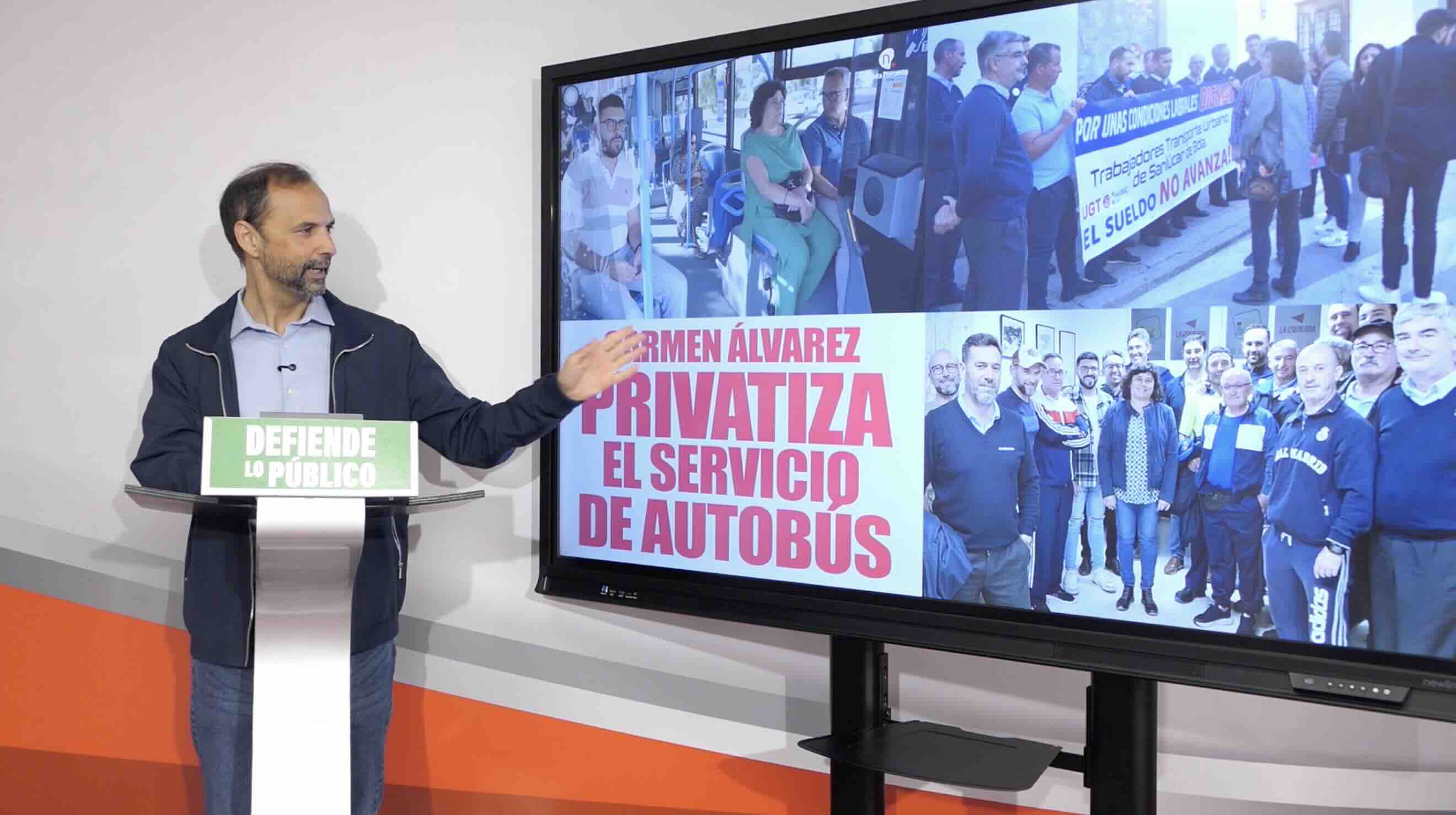 Víctor Mora anuncia un recurso contra la privatización del autobús urbano en Sanlúcar